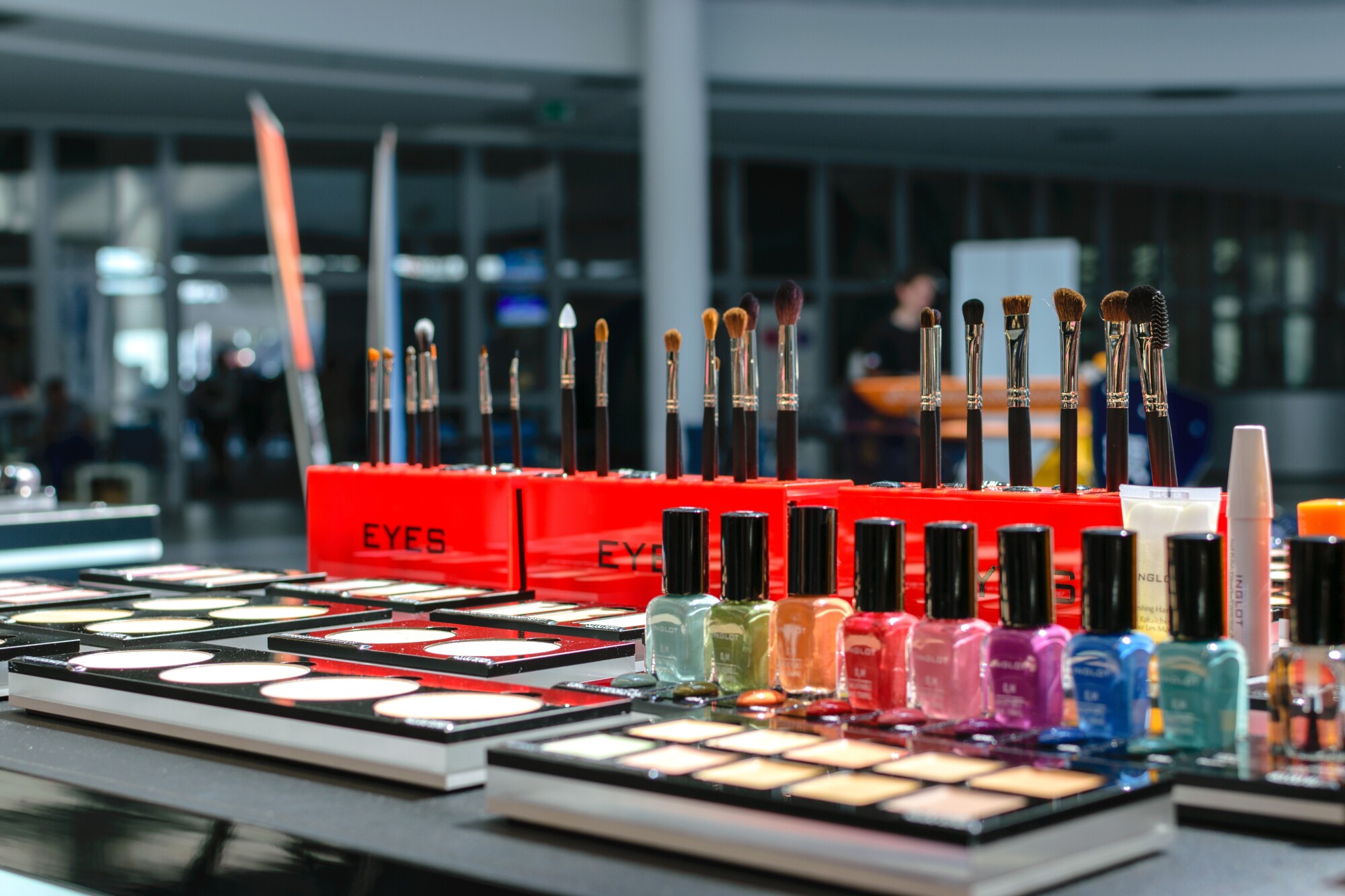 Beauty School Information: The Chemistry Within the Beauty Career